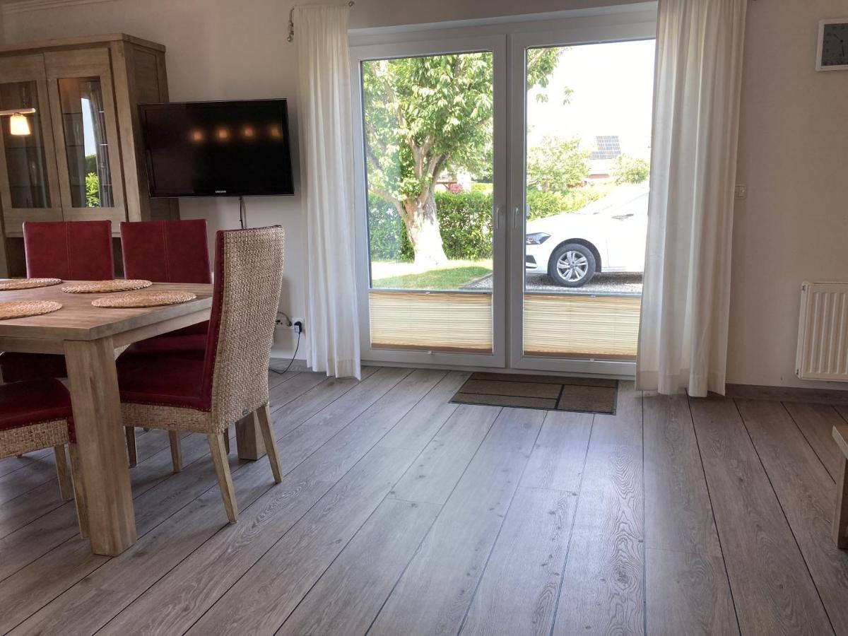 Kellenhusen - Ferienhaus Ilse Esterno foto
